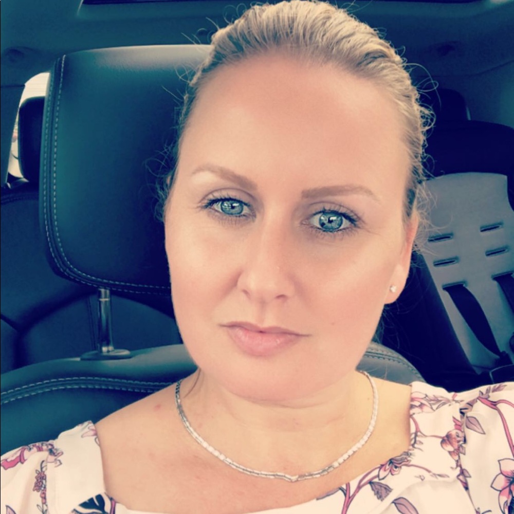 Meet your Posher, Sara